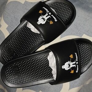 RipNdip Black Slides with Graphic Design